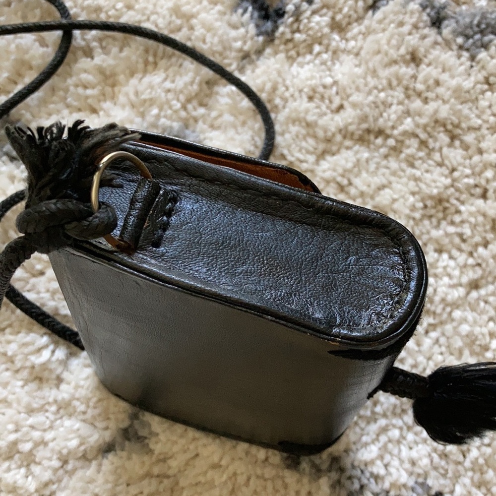 VINTAGE 5” x 5” crossbody bag hand made in Morocco leather, silk embroidered - Picture 5 of 16